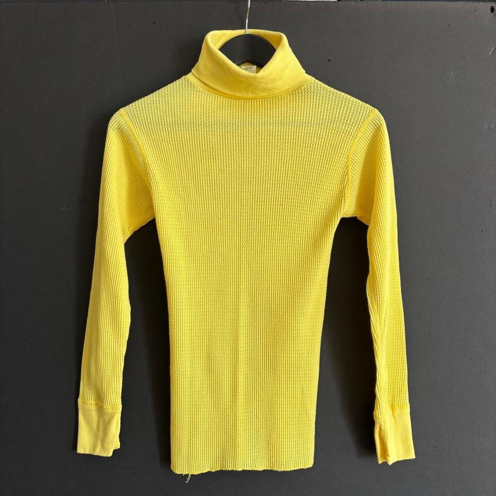 Vintage 70s Yellow Waffle Knit Turtleneck Long Sleeve Cozy Fall Top- Size M